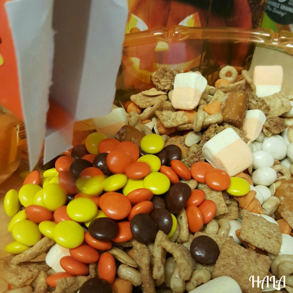 GM-Reeses-Pieces-Trail-Mix