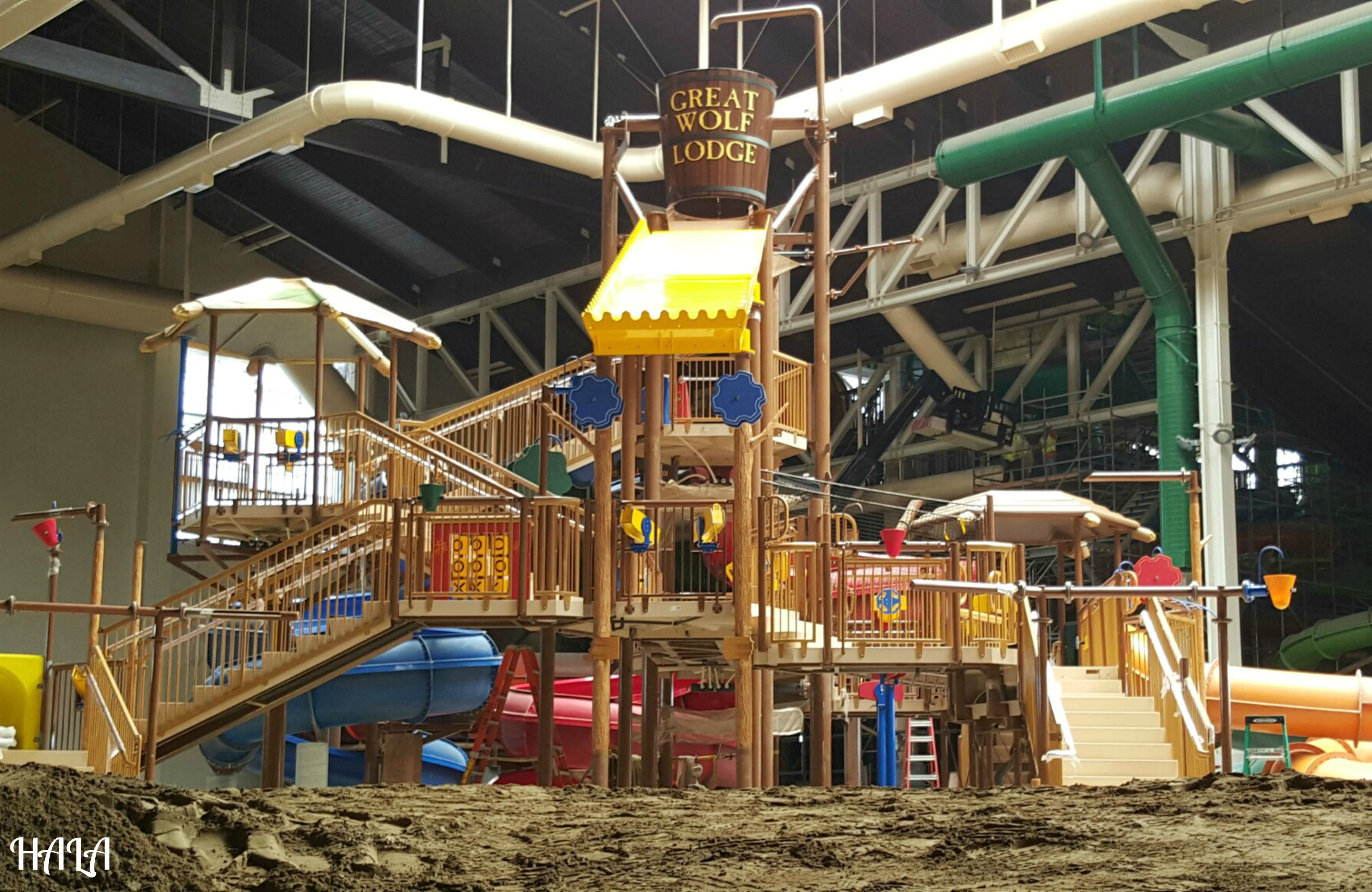 Hard Hat Tour At The Great Wolf Lodge Near Disneyland GWLSoCal 