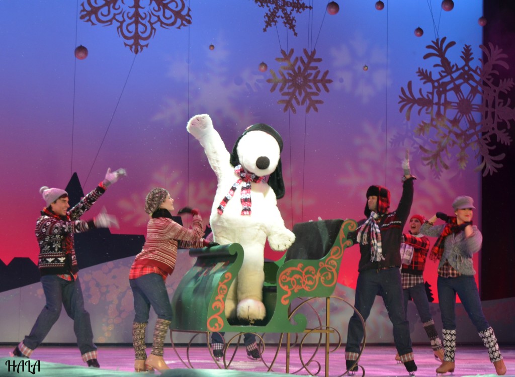 Merry-Farm-Merry-Christmas-Snoopy-Ice-Skating-Show-Buena-Park-Lakewood-Orange-County