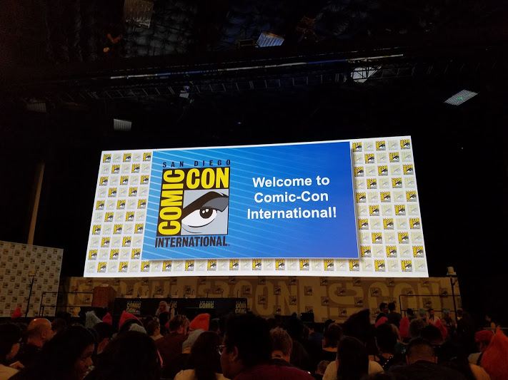 comic con sign