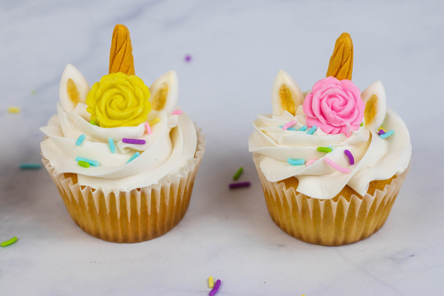 The Most Magical Unicorn Cupcakes Horsing Around In