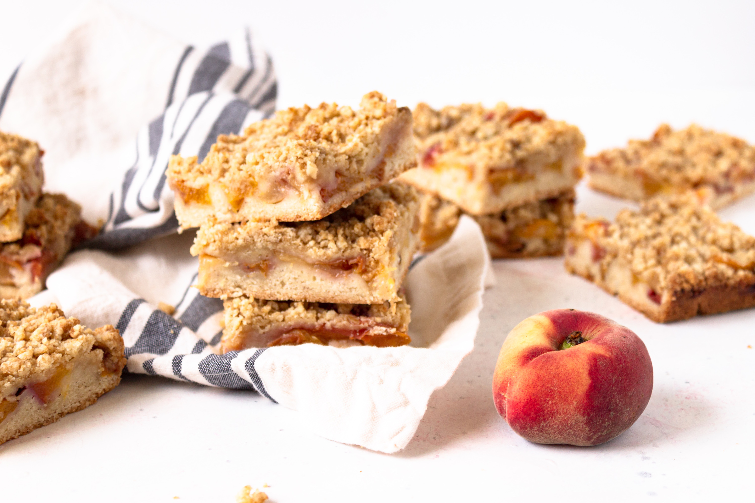 Summer Peach Crumble Bars