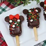 Minnie & Mickey Christmas Cakesicles