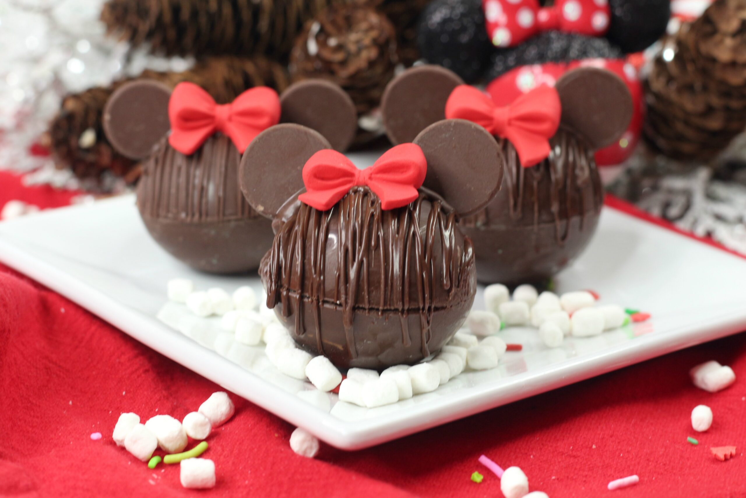 Minnie Mouse Hot Cocoa Bombs