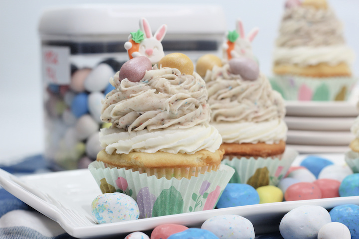 Easter Malt Cupcakes with Bunny