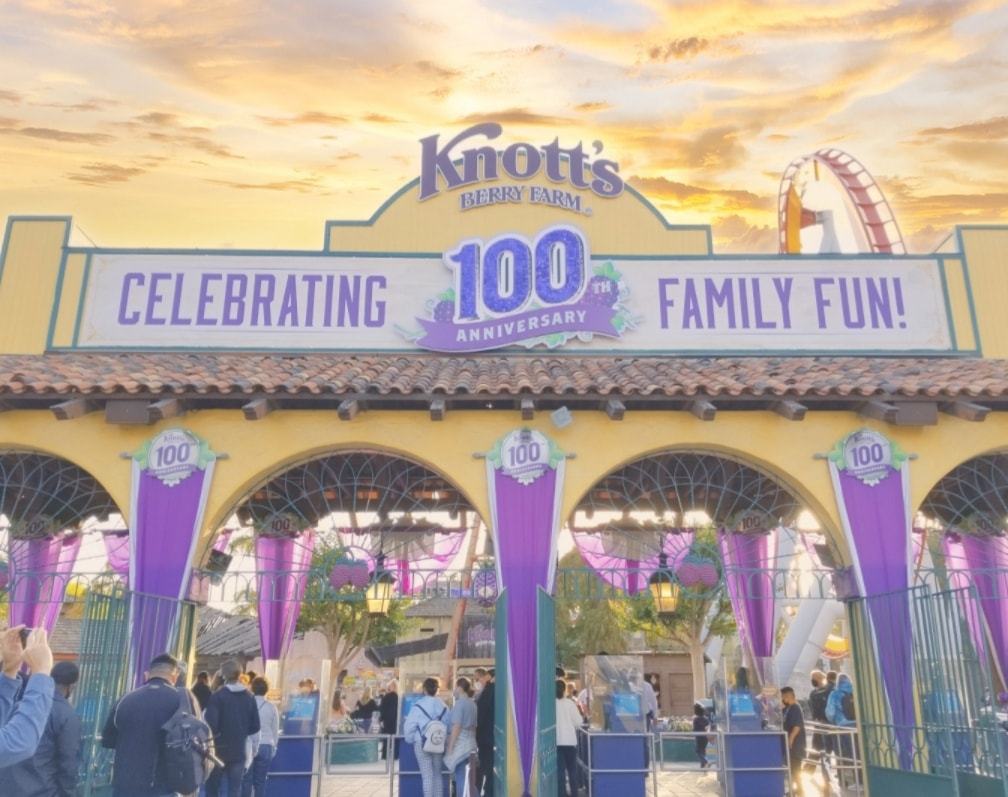 Knott's Berry Farm Entrance for 100th Anniversary Family Fun