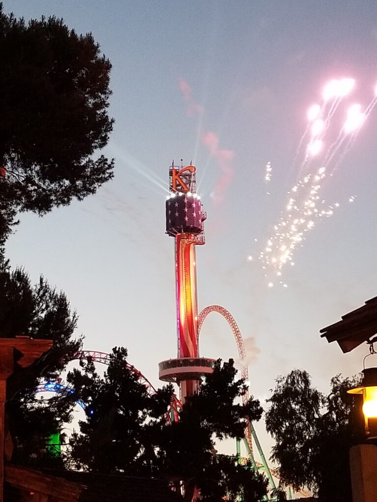 Knott's Berry Farm lights up the new K